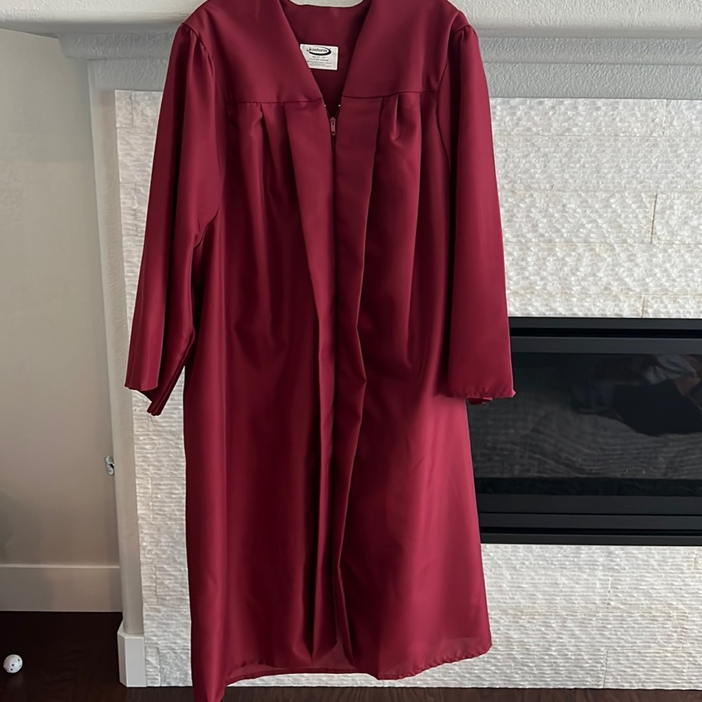 Jostens Graduation Gown